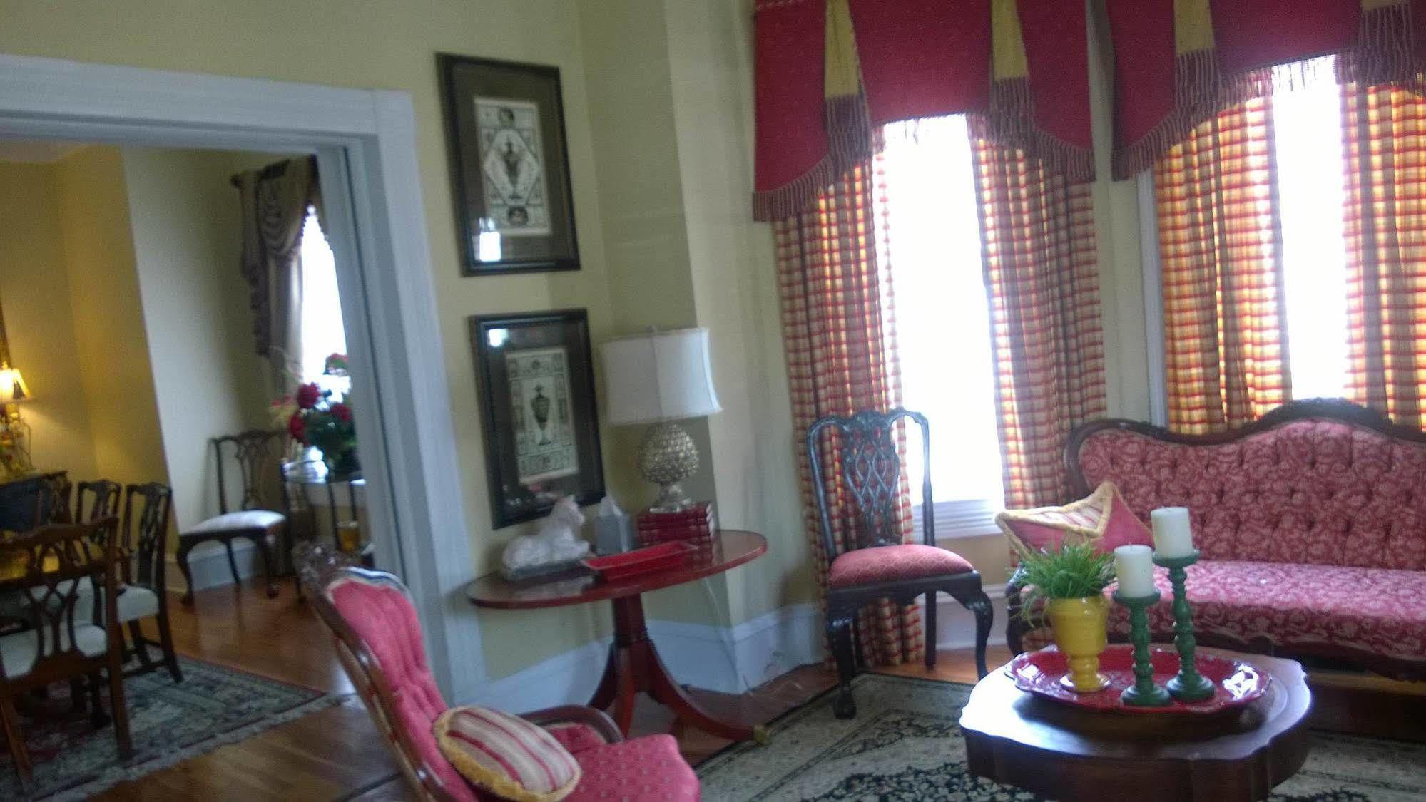 Trowell Historic Inn Jesup Extérieur photo