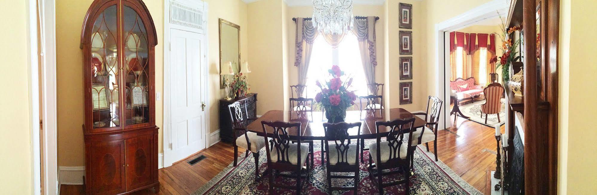 Trowell Historic Inn Jesup Extérieur photo